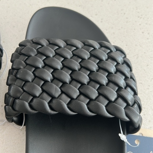 Universal Thread Black Poly Woven Slip On Slides Sandals Women's Size 6.5 New - Picture 9 of 11